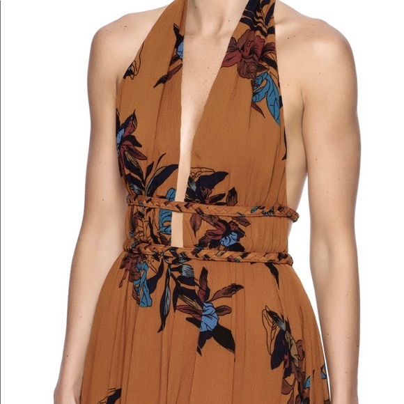 illa illa Floral Halter Dress - Picture 4 of 5